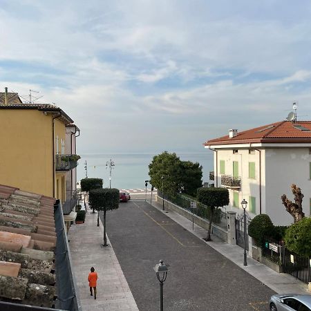Lucia Holiday Apartments Lazise Exteriér fotografie
