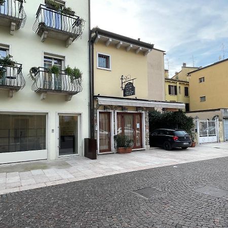 Lucia Holiday Apartments Lazise Exteriér fotografie