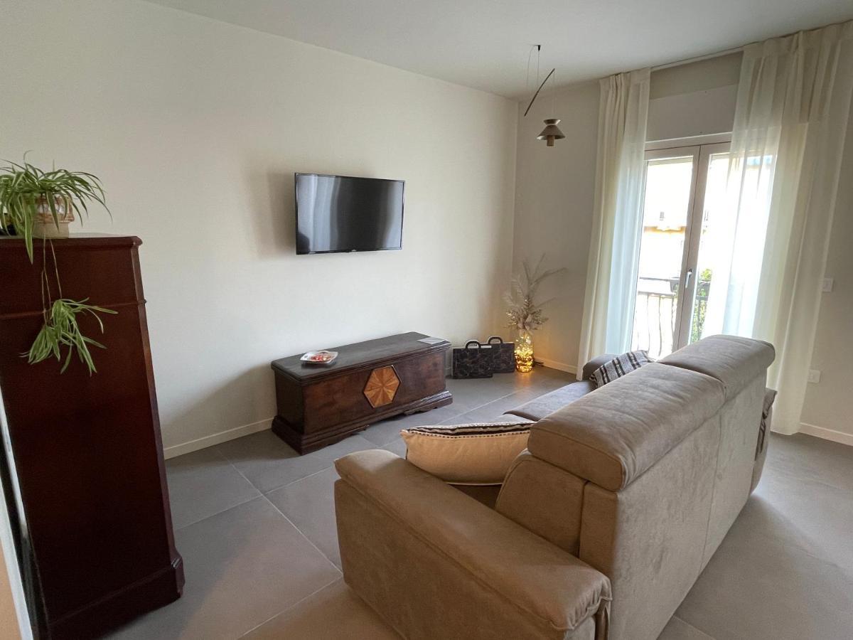 Lucia Holiday Apartments Lazise Exteriér fotografie