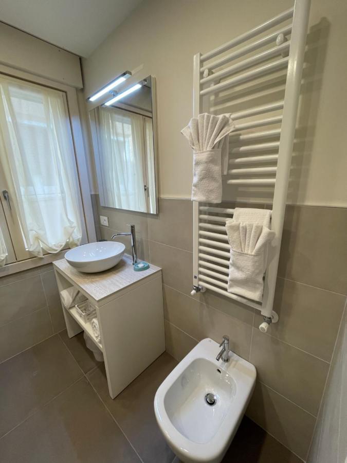 Lucia Holiday Apartments Lazise Exteriér fotografie