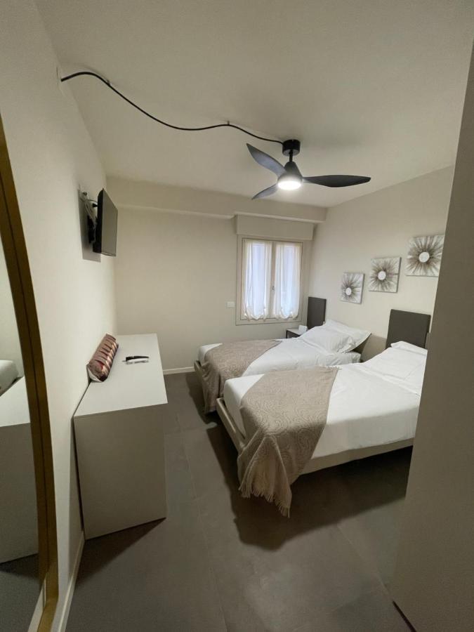 Lucia Holiday Apartments Lazise Exteriér fotografie