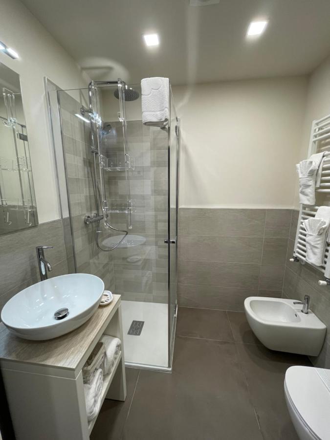 Lucia Holiday Apartments Lazise Exteriér fotografie